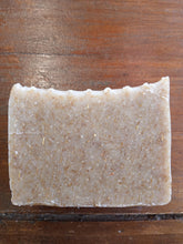 Load image into Gallery viewer, Lemongrass & Honey Soap