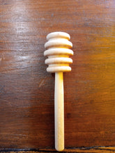 Load image into Gallery viewer, 4&quot; Wooden Honey Dipper
