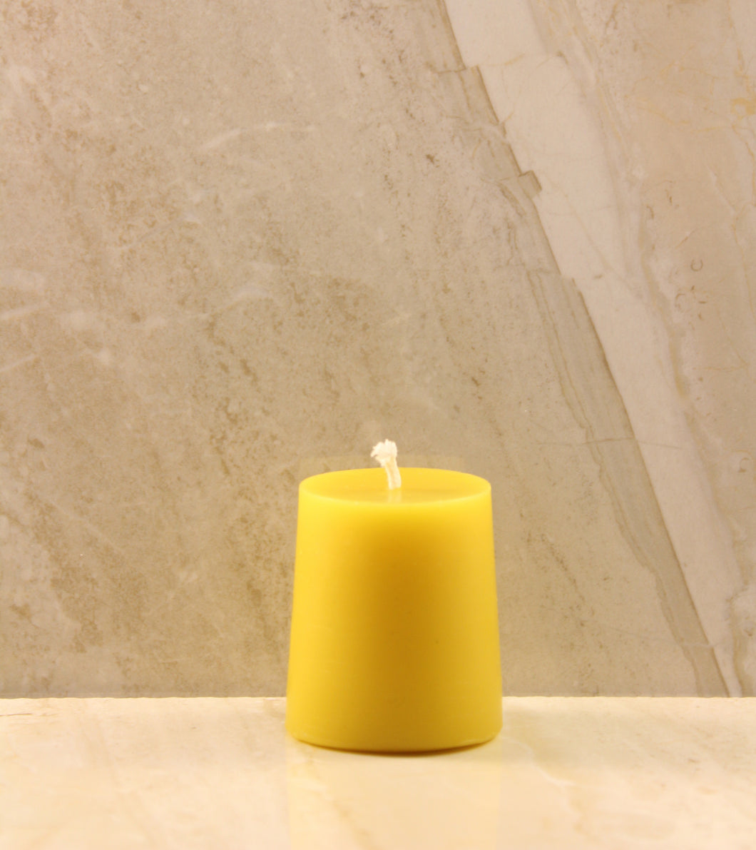 Beeswax Votive Candle 1.6